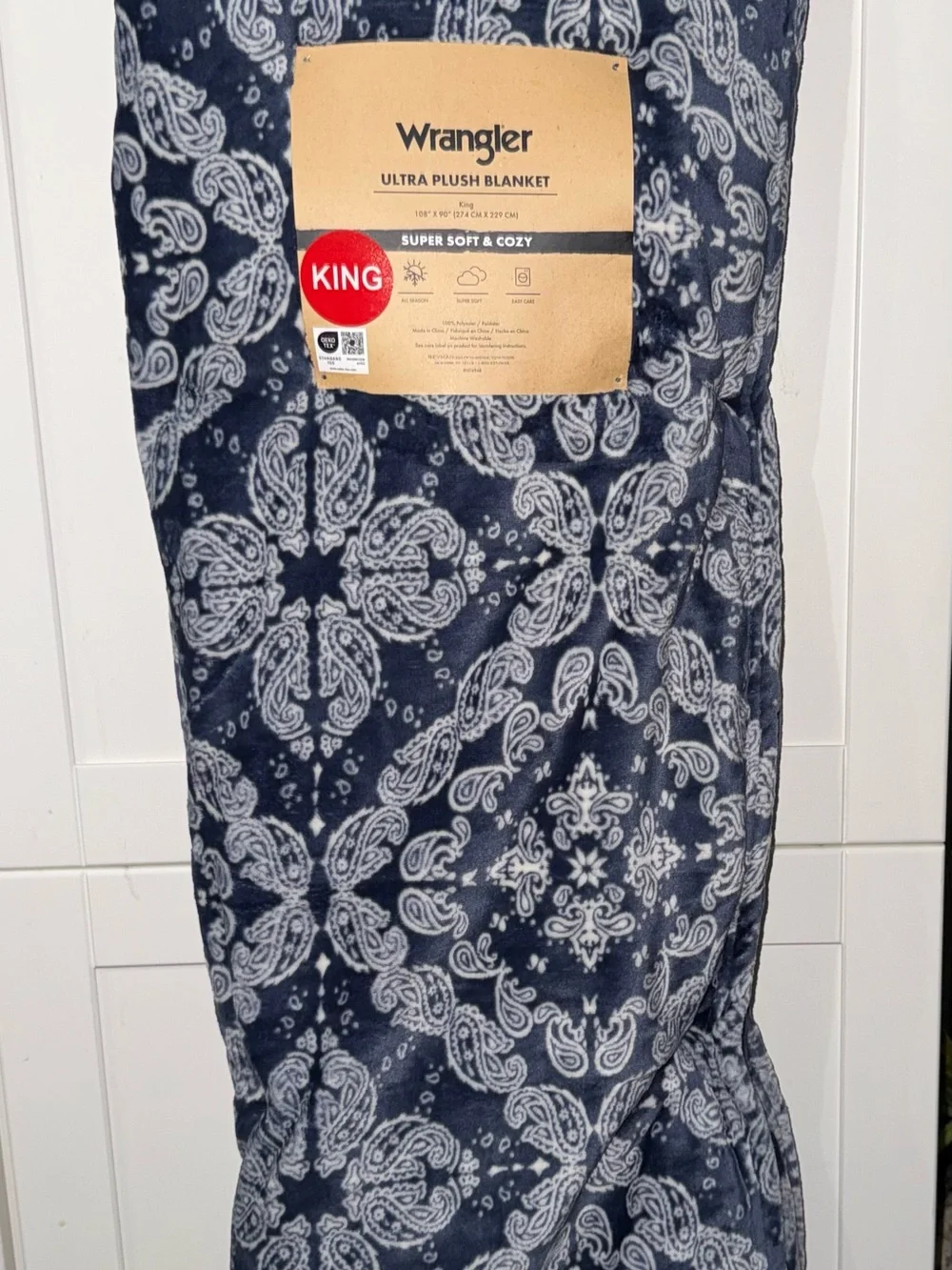 NEW Wrangler KING ULTRA PLUSH 108x90” BLUE WHITE PAISLEY THROW BLANKET SOOO SOFT
